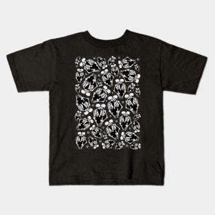 Skeleton Lovers Pattern, Halloween, Horror, Creepy Design Sticker Kids T-Shirt